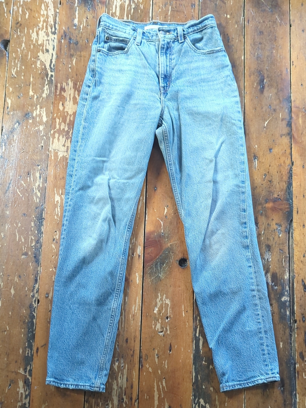Levi's Light Blue Wash High-Rise Women’s Jeans